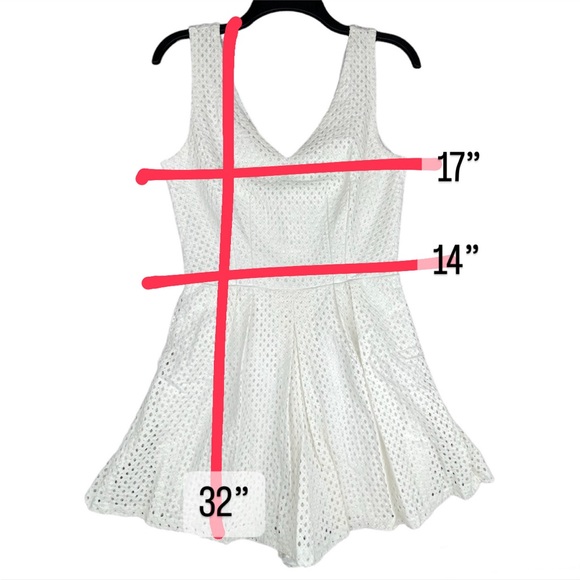 City Triangles Ivory Lace V-Neck Sleeveless Zip Lined Romper Shorts w Pleats 7 - Picture 15 of 16